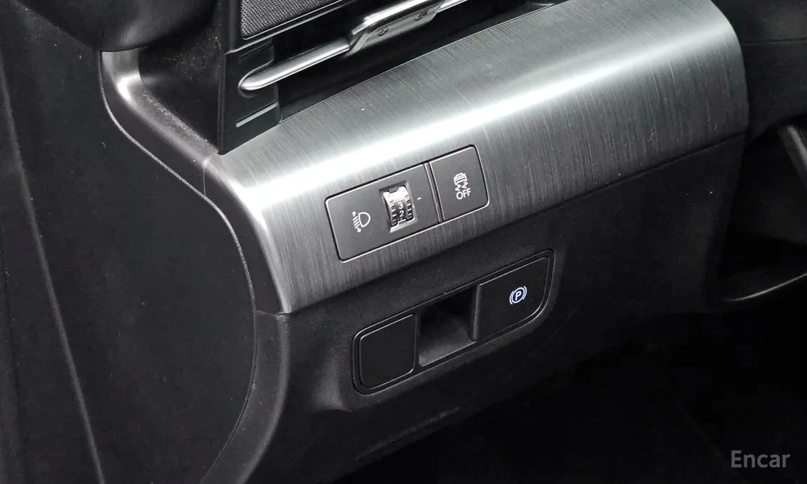 Фото 14 - Hyundai Kona