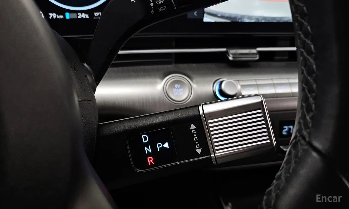 Фото 9 - Hyundai Kona