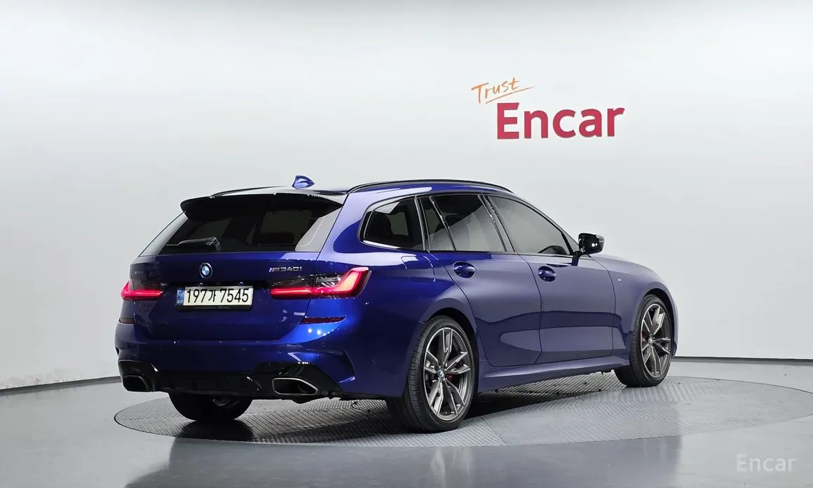 Фото 2 - BMW 3 Series