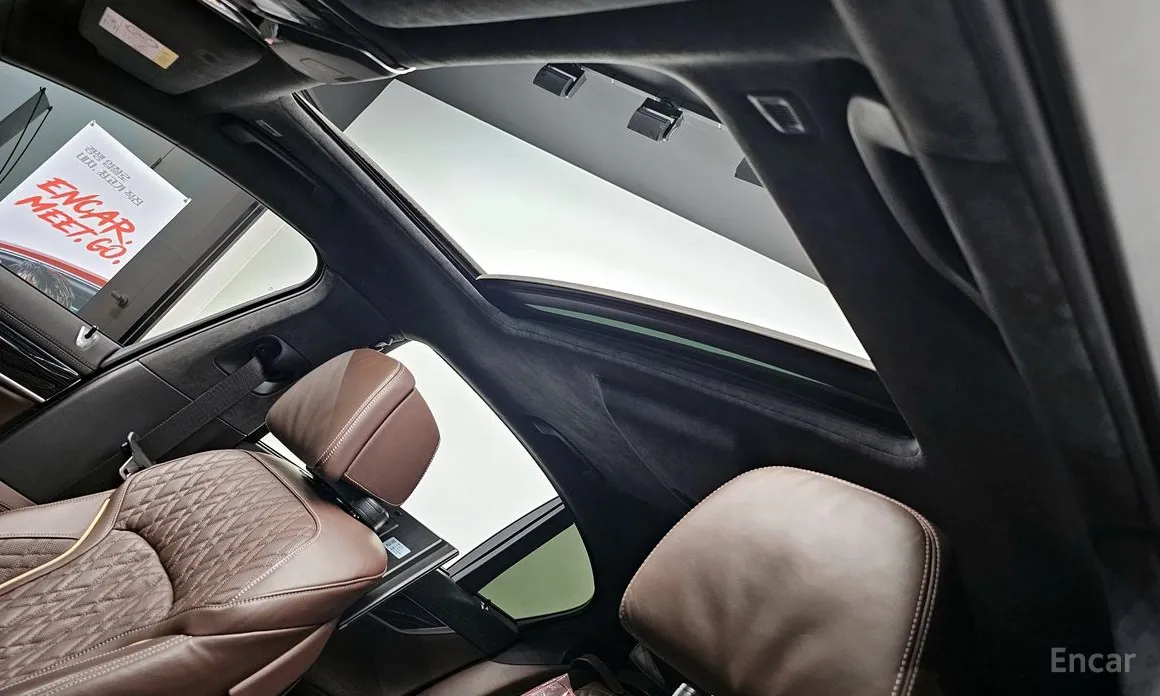 Фото 18 - BMW 7 Series