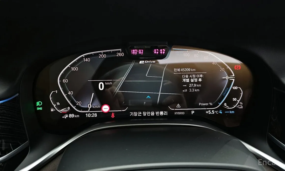 Фото 8 - BMW 7 Series