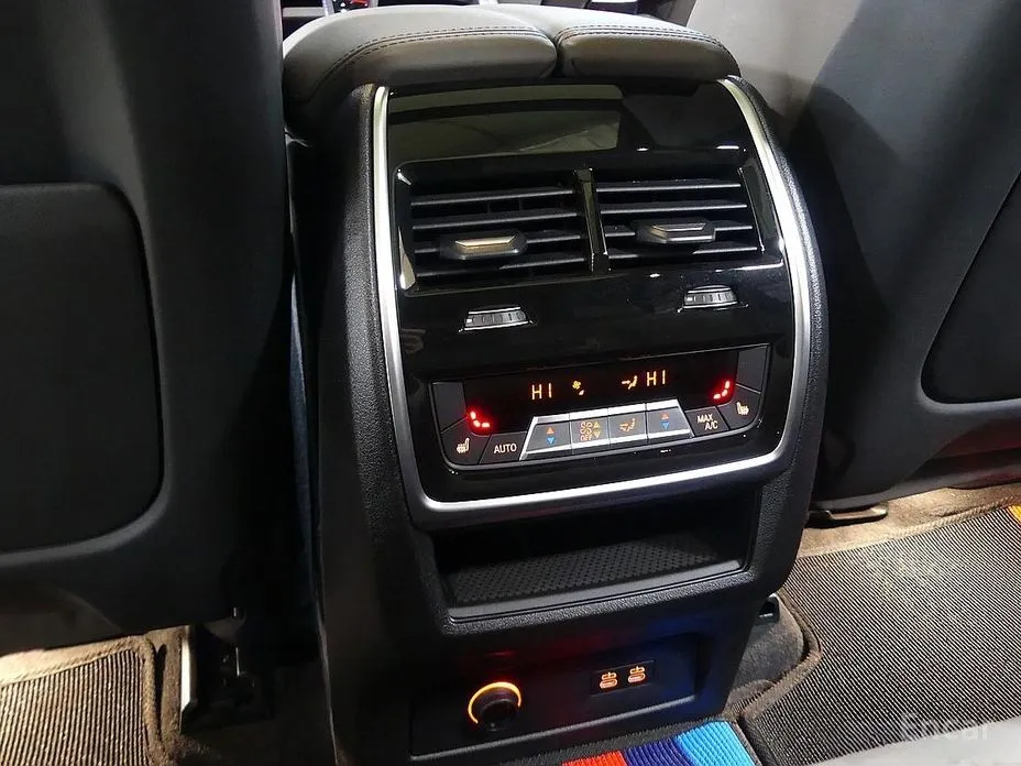 Фото 18 - BMW X5 M