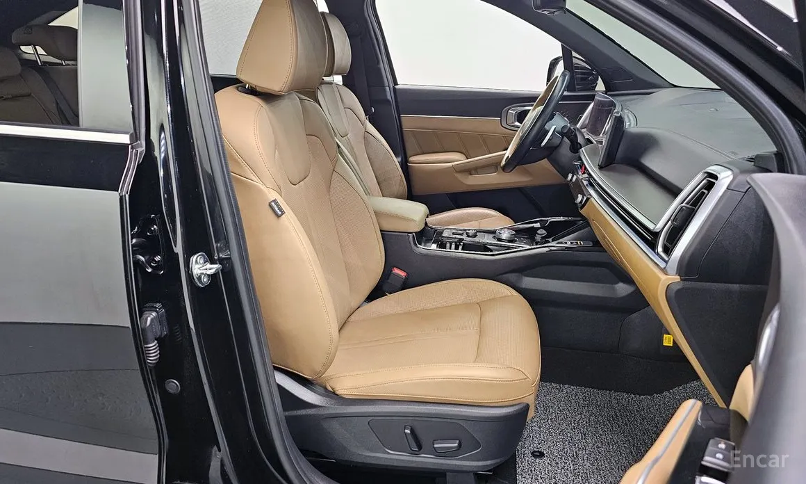 Фото 10 - Kia Sorento