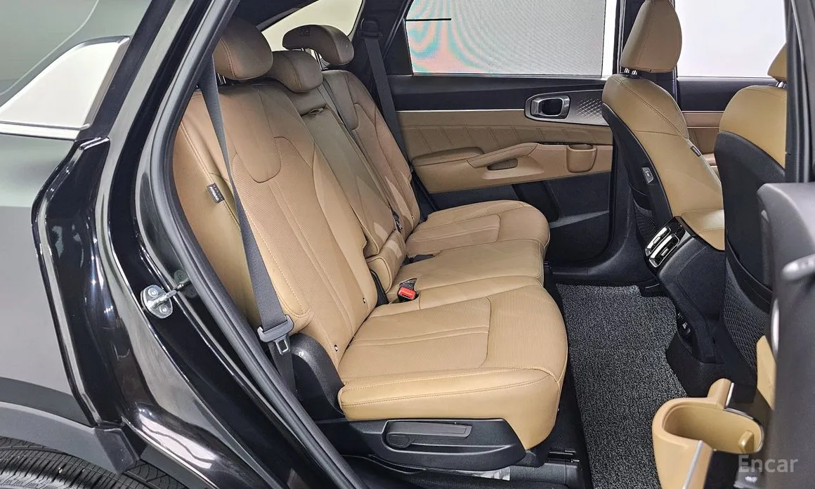 Фото 12 - Kia Sorento