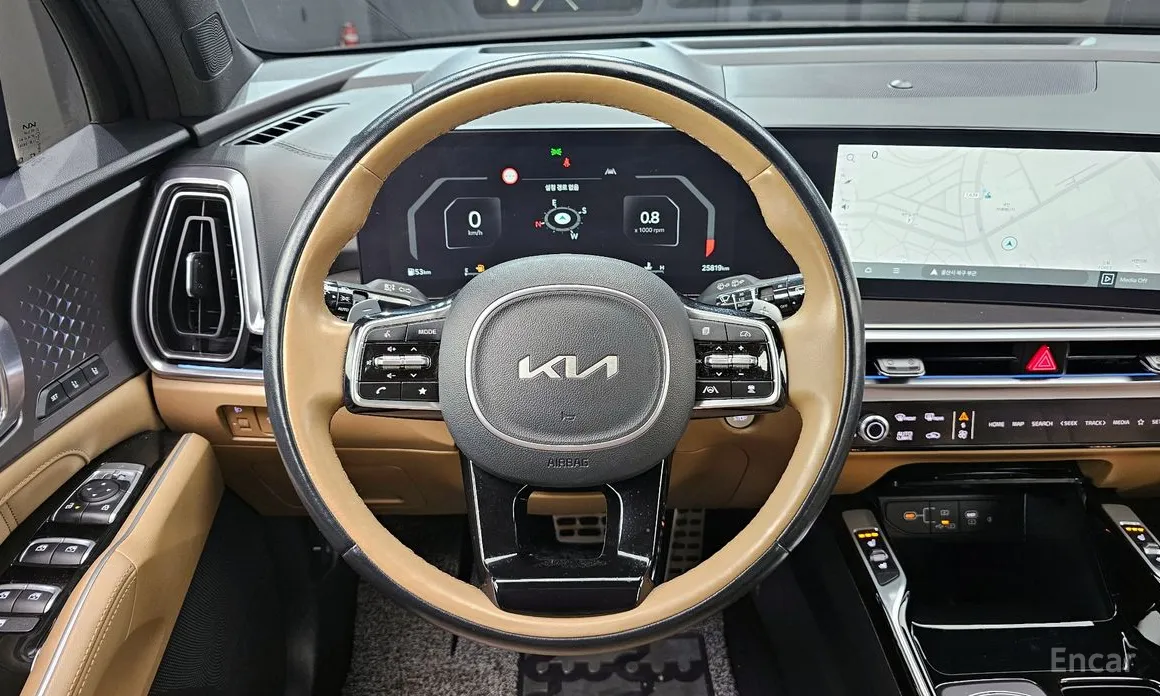 Фото 13 - Kia Sorento