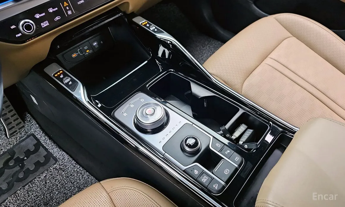 Фото 9 - Kia Sorento