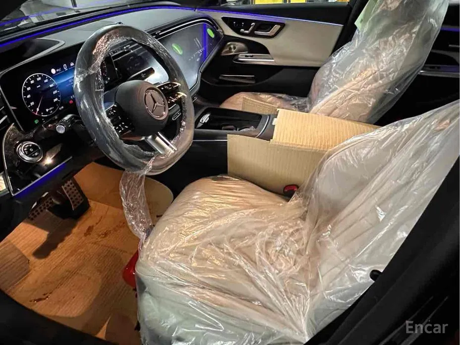 Фото 9 - Mercedes-Benz E-Class