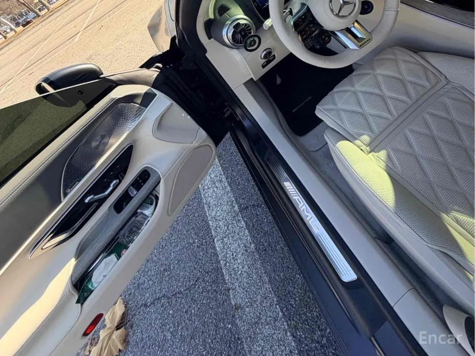 Фото 7 - Mercedes-Benz AMG GT