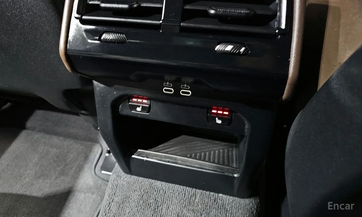 Фото 18 - BMW 5 Series