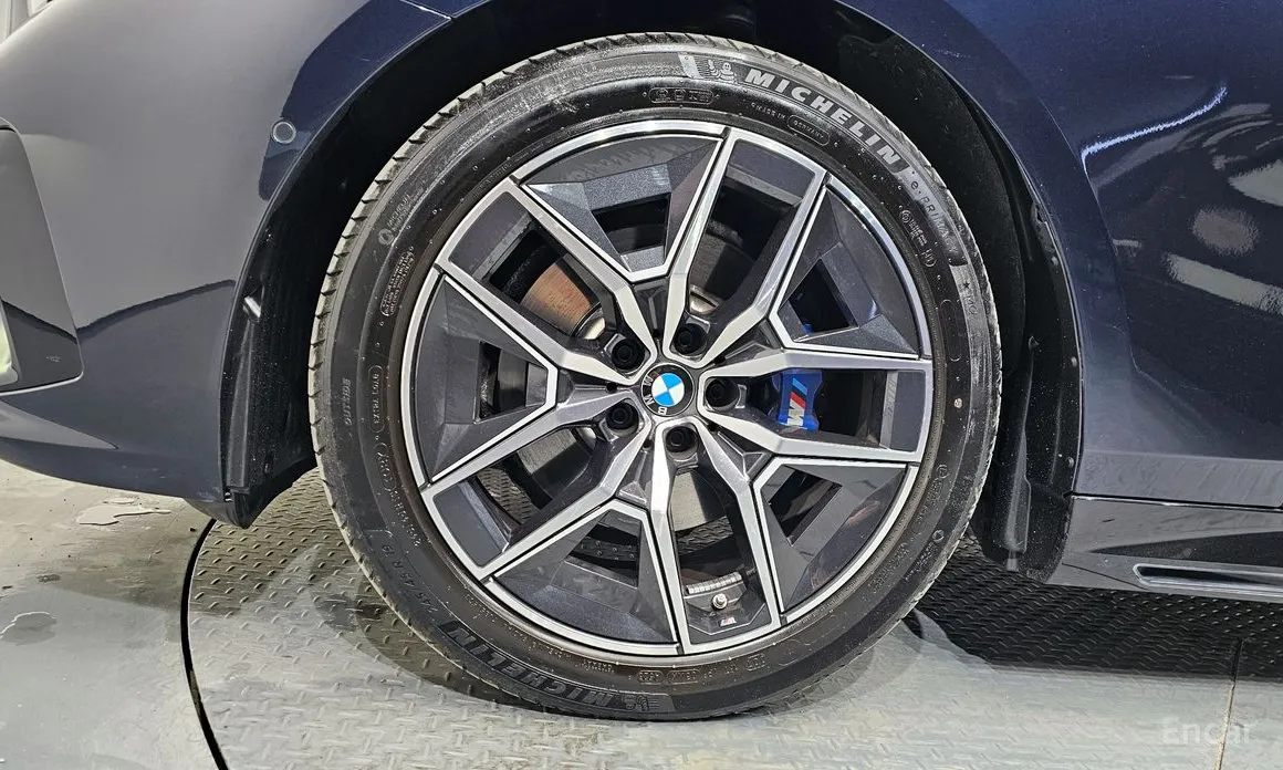 Фото 5 - BMW 5 Series