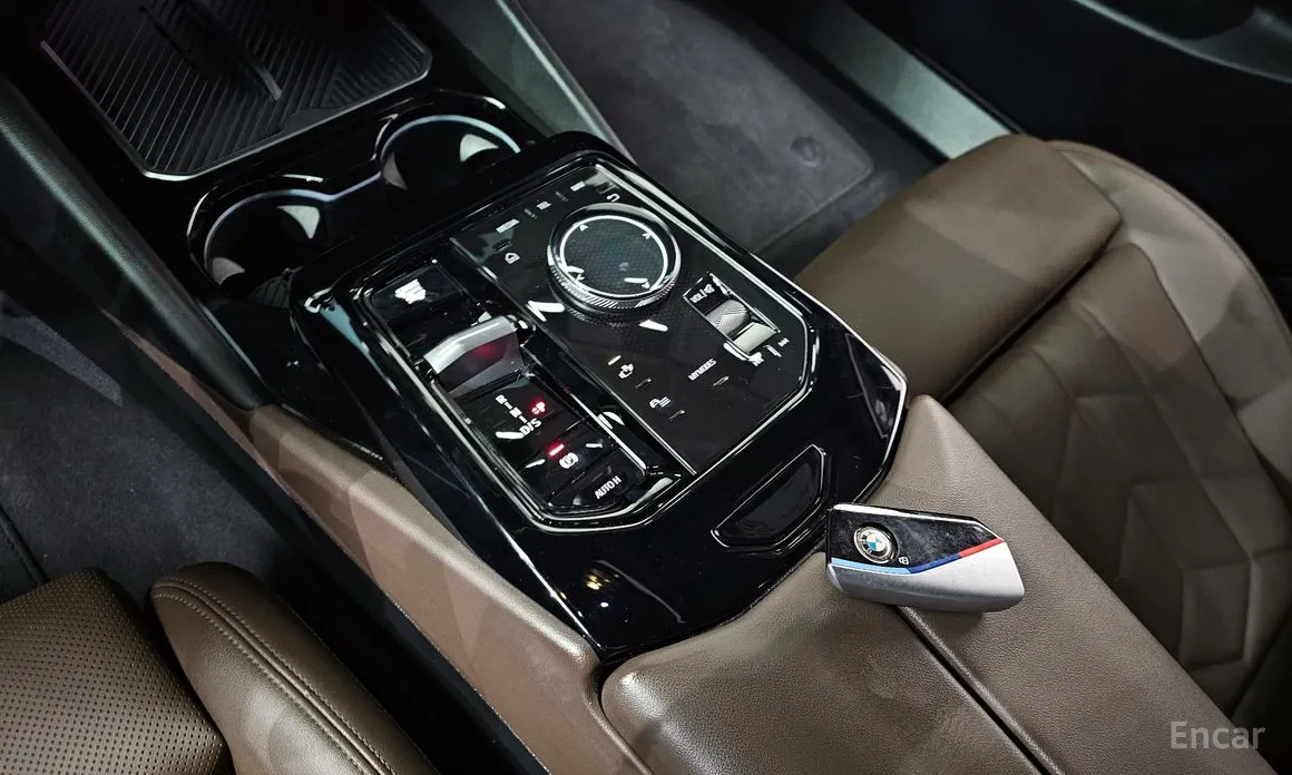 Фото 9 - BMW 5 Series