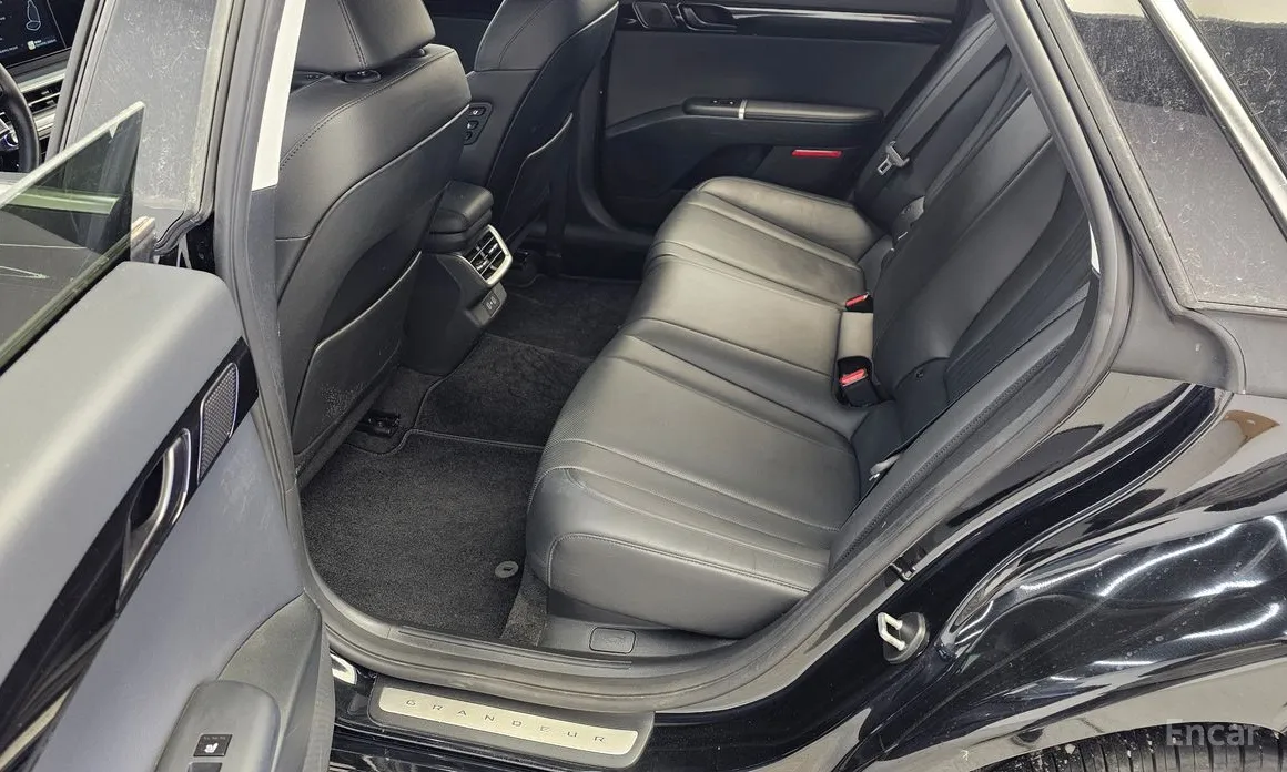 Фото 12 - Hyundai Grandeur