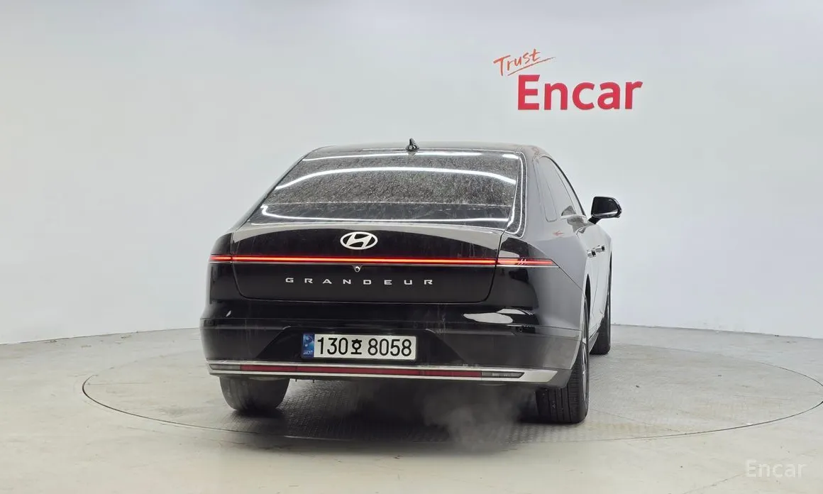 Фото 4 - Hyundai Grandeur