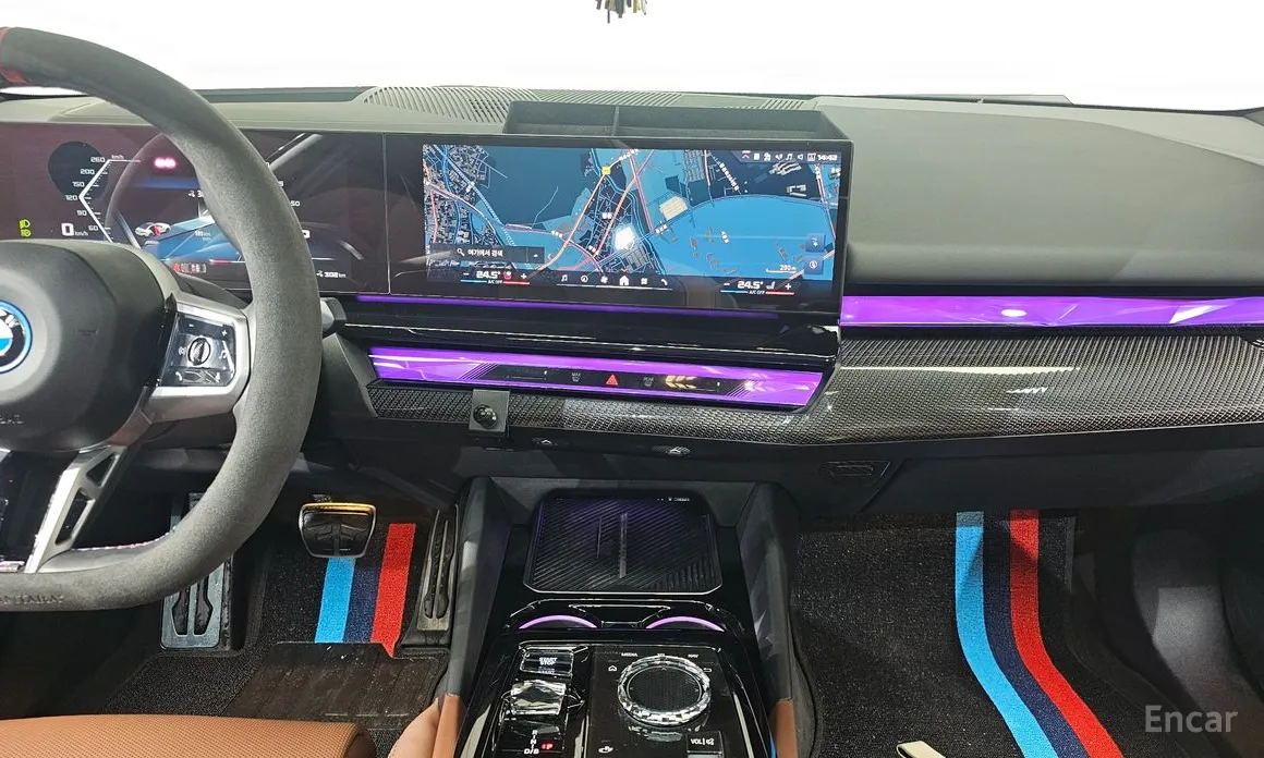 Фото 14 - BMW i5