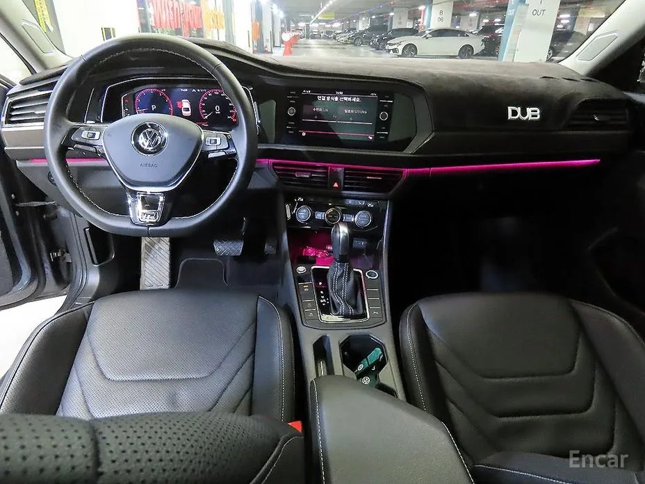 Фото 16 - Volkswagen Jetta