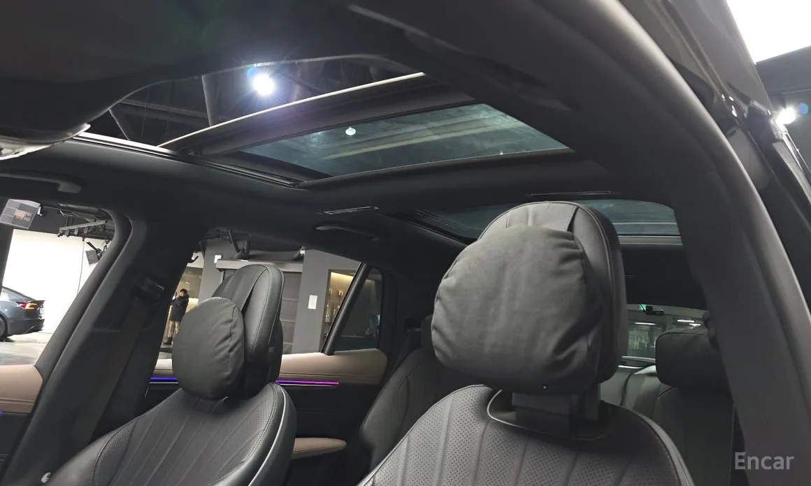 Фото 19 - Mercedes-Benz EQS