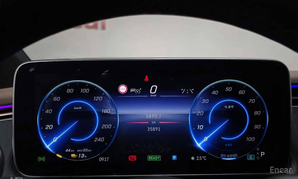 Фото 8 - Mercedes-Benz EQS