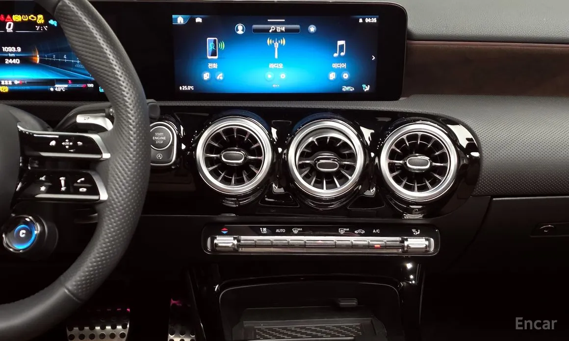 Photo 14 - Mercedes-Benz A-Class