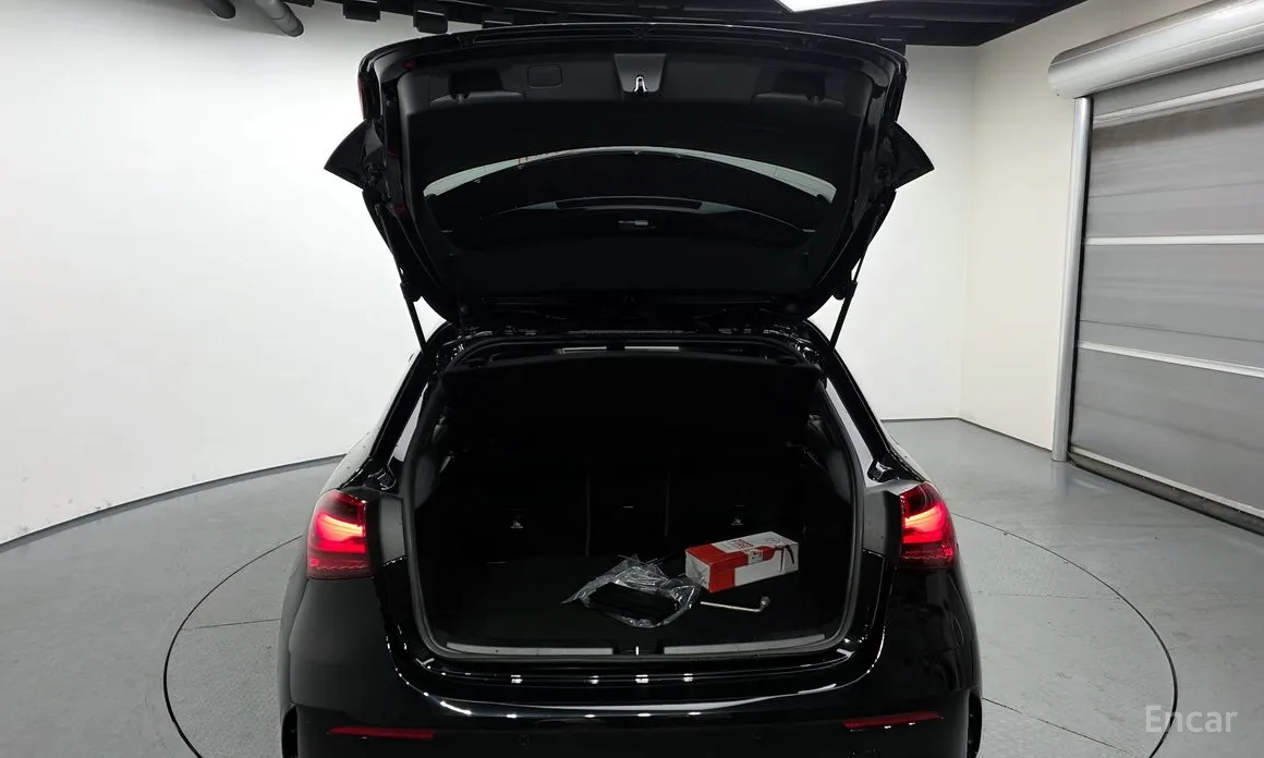 Photo 20 - Mercedes-Benz A-Class