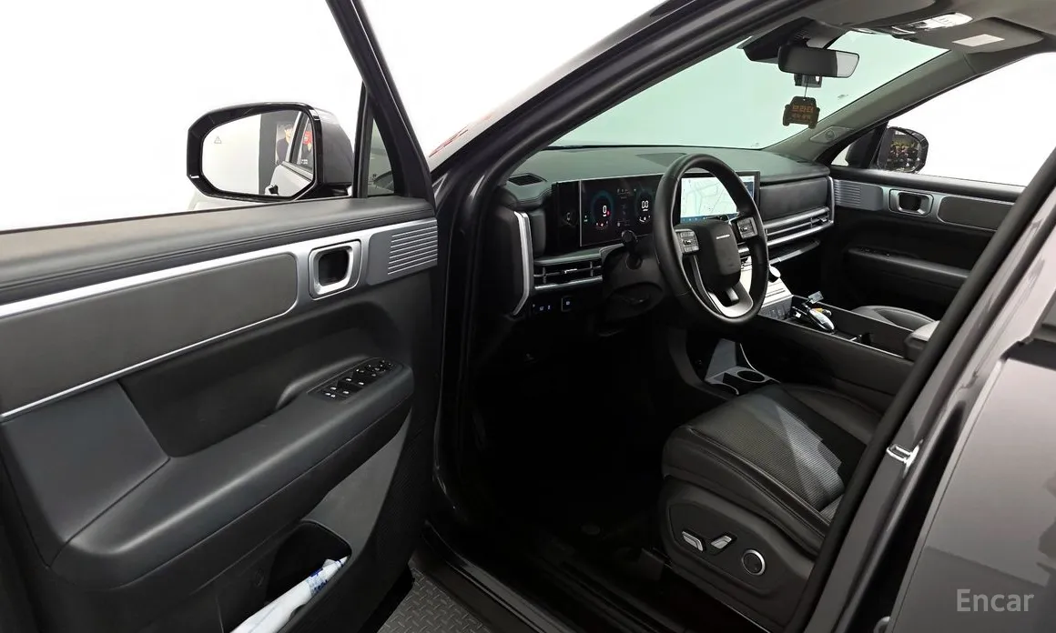 Фото 10 - Hyundai Santa Fe