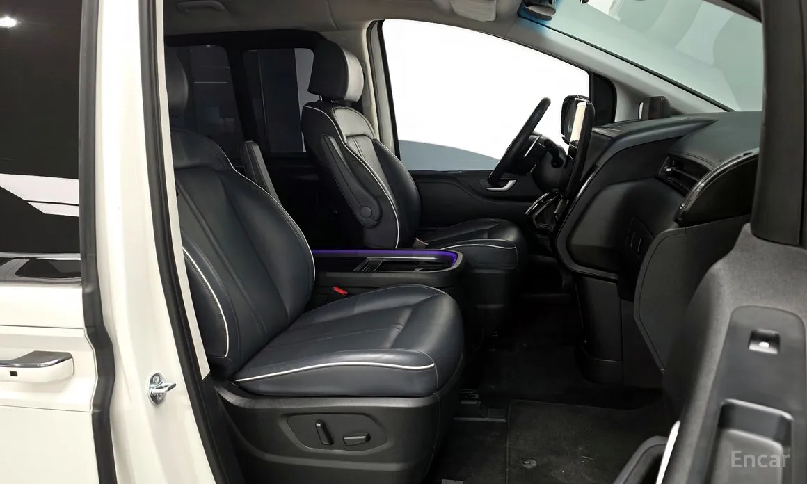 Фото 11 - Hyundai Staria