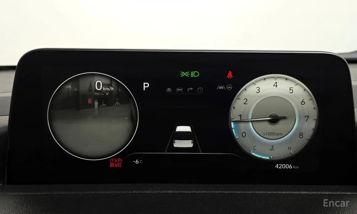 Фото 8 - Hyundai Staria