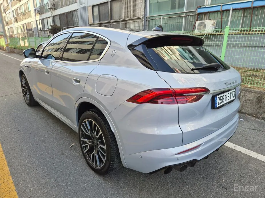 Фото 4 - Maserati Grecale