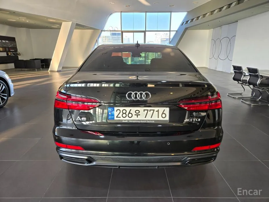 Фото 2 - Audi A6