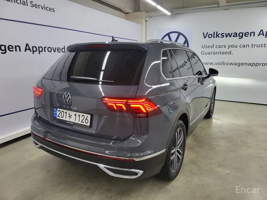 Фото 2 - Volkswagen Tiguan