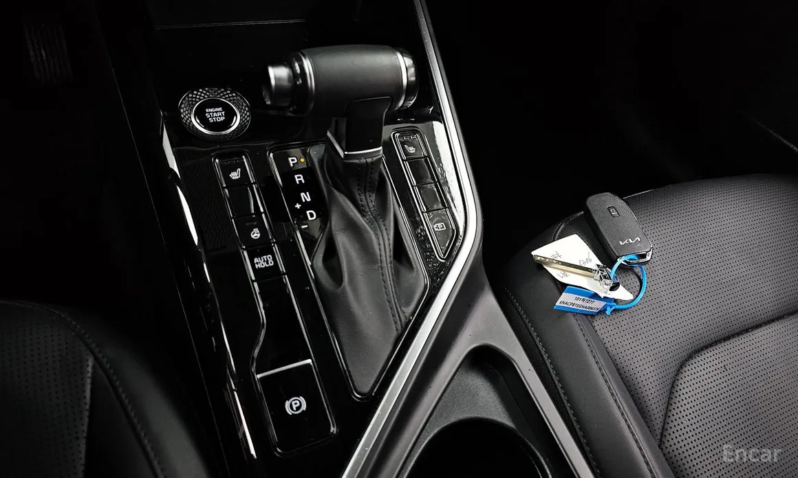 Фото 9 - Kia Niro