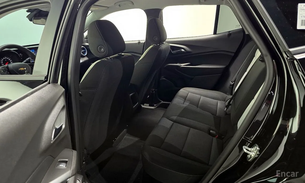 Фото 11 - Chevrolet Trax