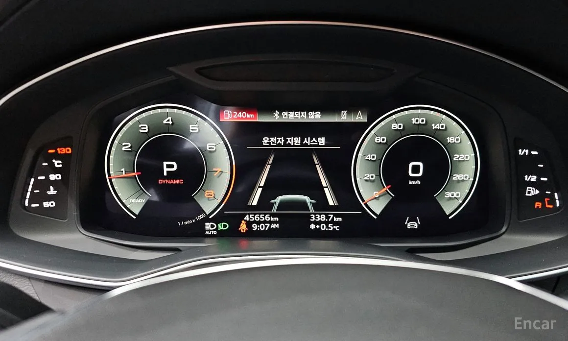 Фото 8 - Audi A6