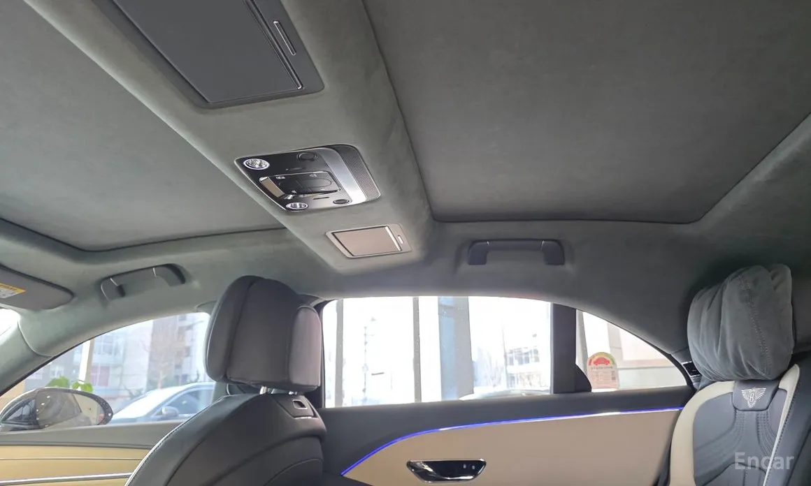 Фото 13 - Bentley Flying Spur