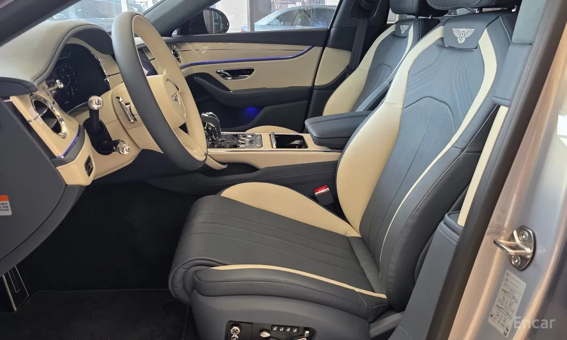 Фото 7 - Bentley Flying Spur