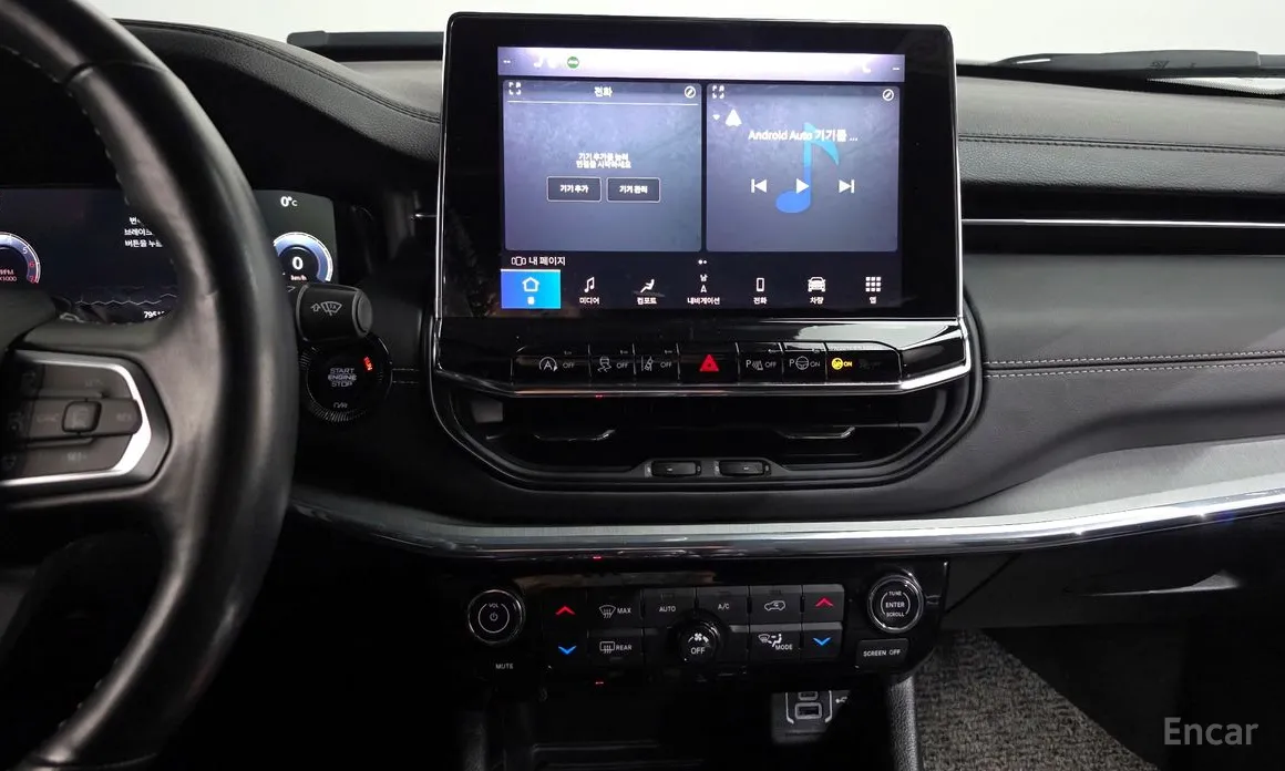 Фото 14 - Jeep Compass