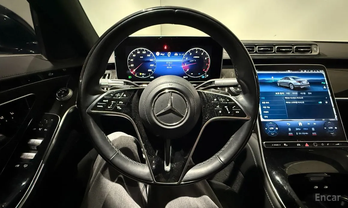 Фото 10 - Mercedes-Benz S-Class