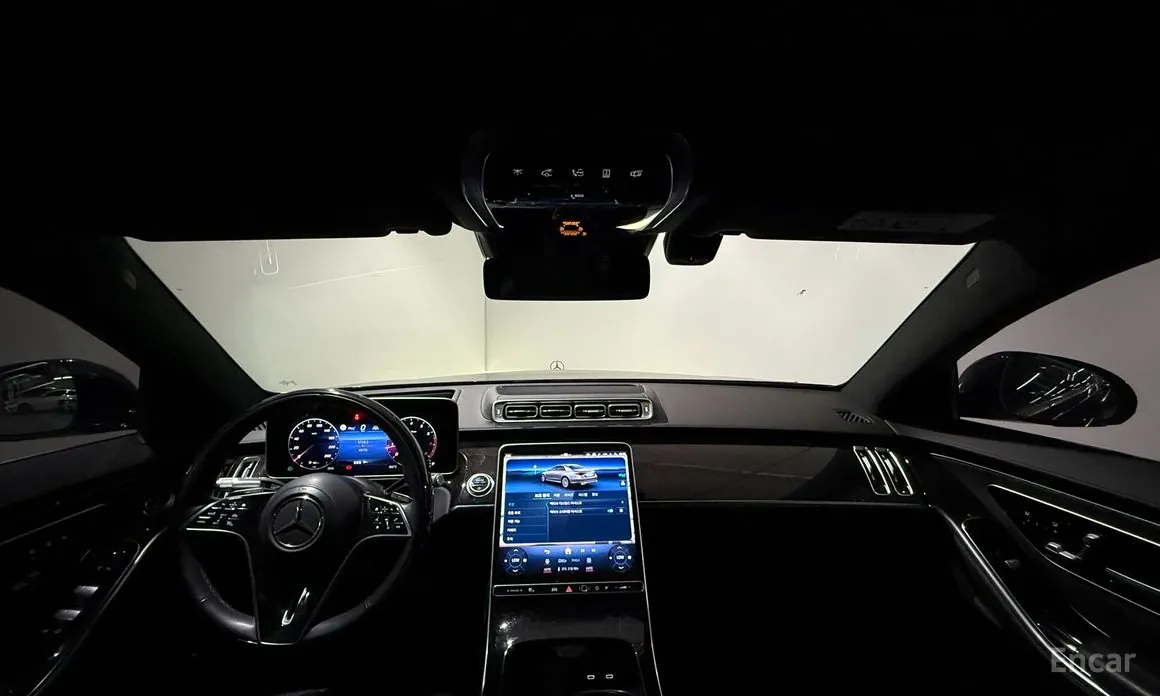 Фото 13 - Mercedes-Benz S-Class