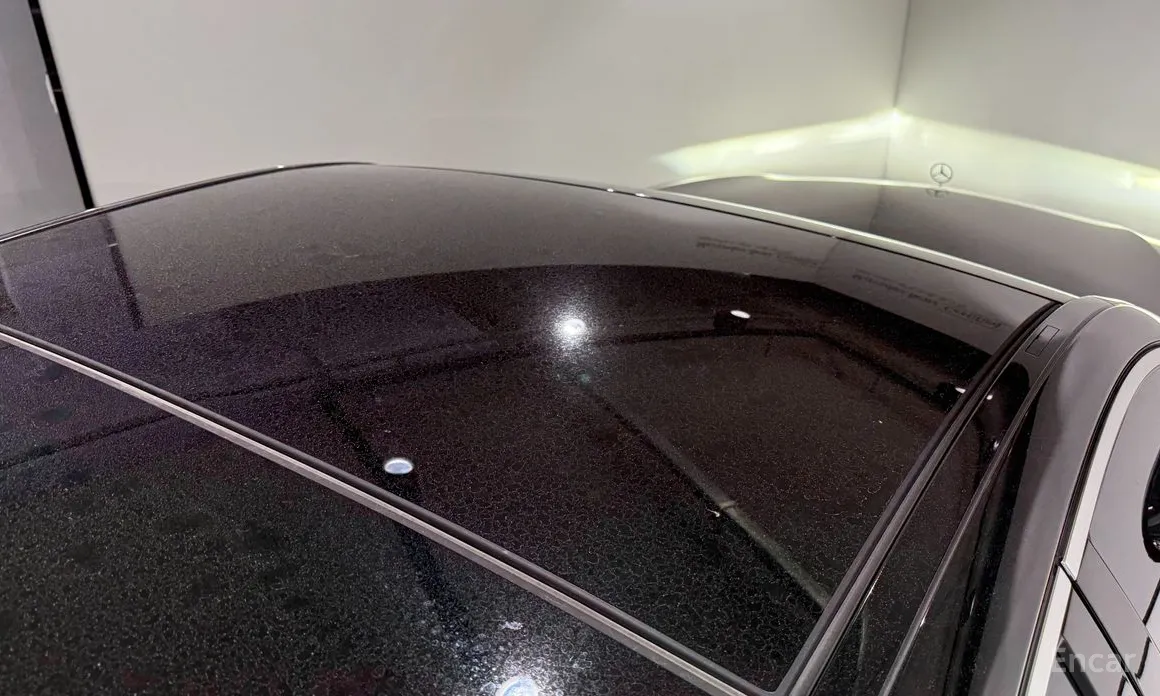 Фото 19 - Mercedes-Benz S-Class