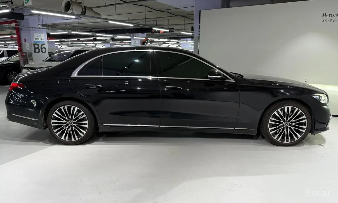 Фото 3 - Mercedes-Benz S-Class