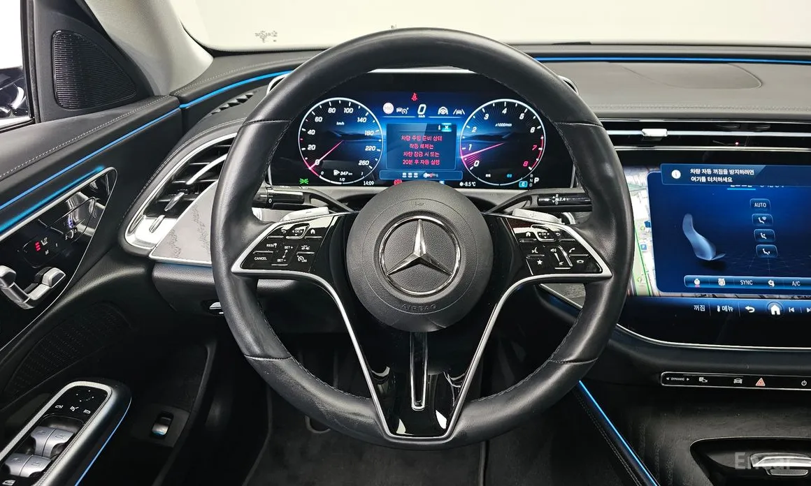 Фото 14 - Mercedes-Benz E-Class