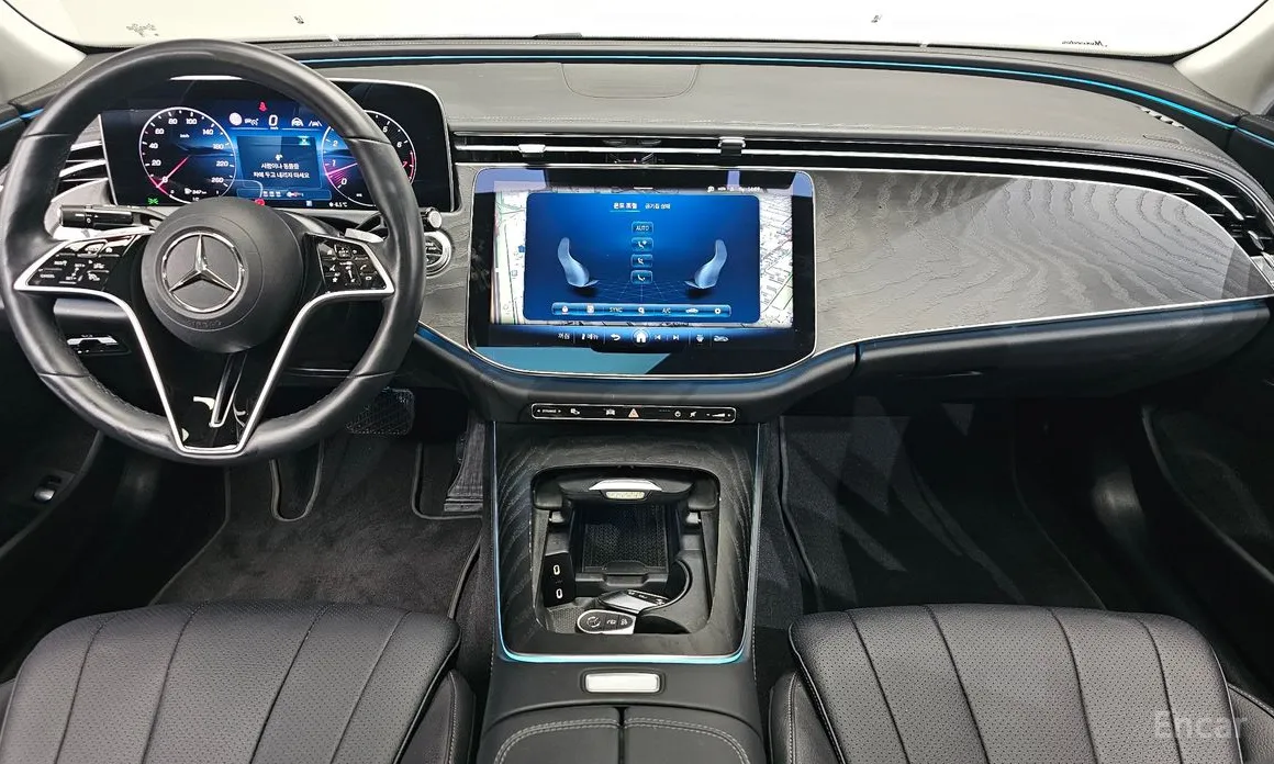 Фото 7 - Mercedes-Benz E-Class