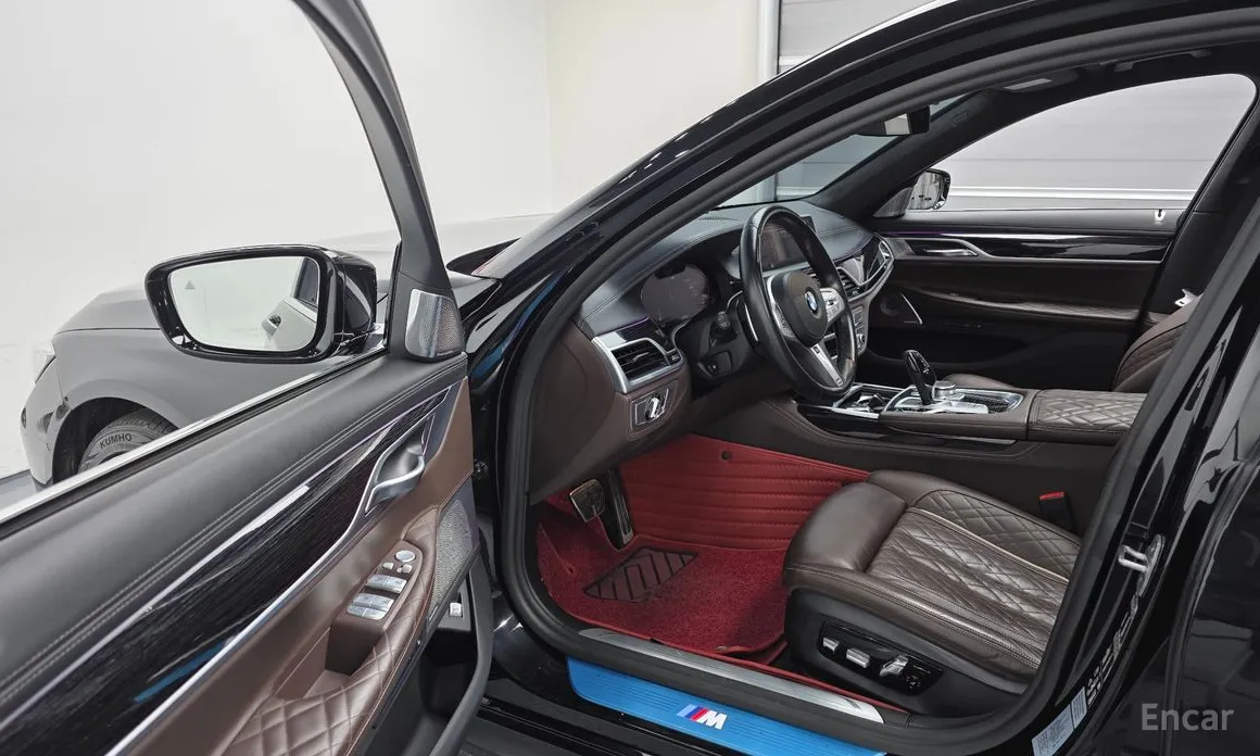 BMW 7 Series 2015 740Li xDrive M Sport Package