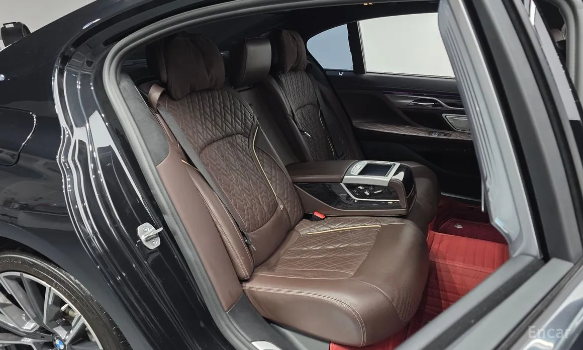 BMW 7 Series 2015 740Li xDrive M Sport Package