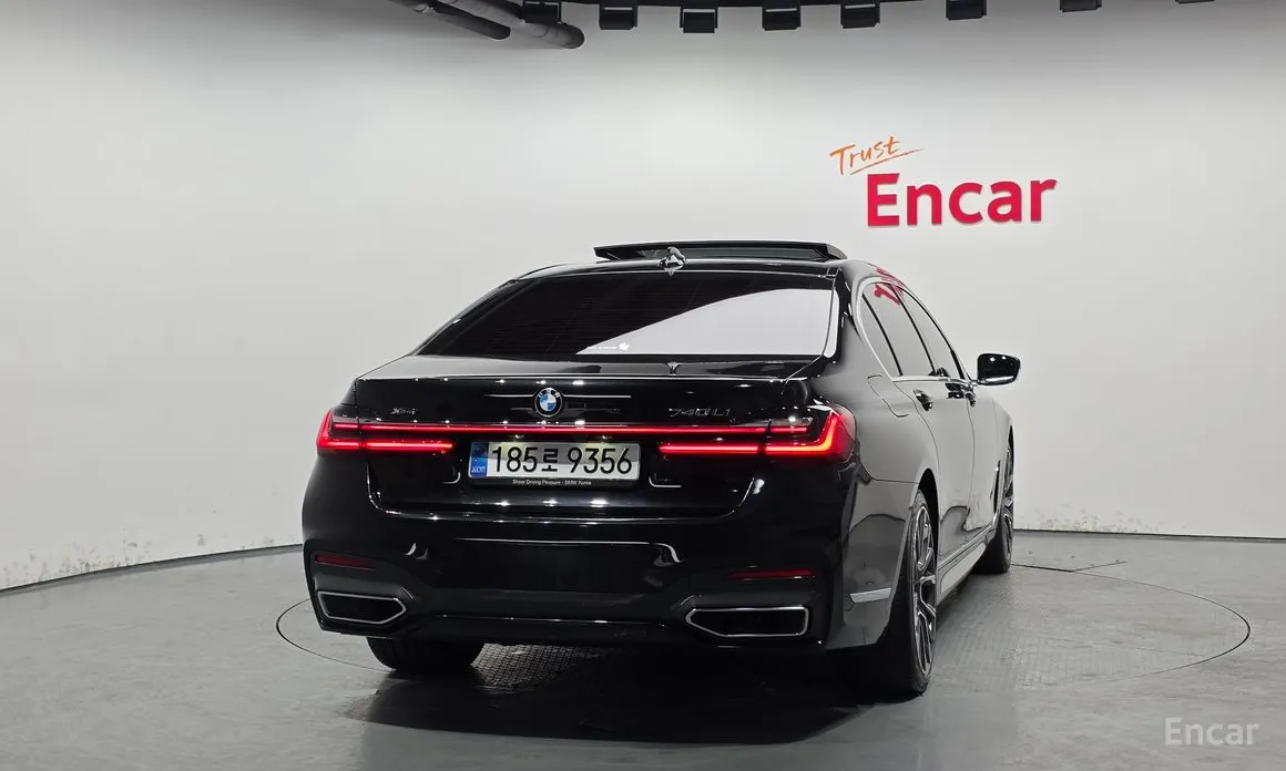 BMW 7 Series 2015 740Li xDrive M Sport Package