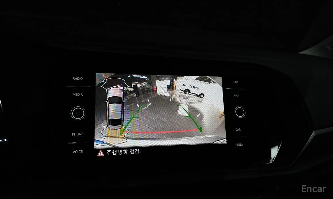 Фото 17 - Volkswagen Jetta