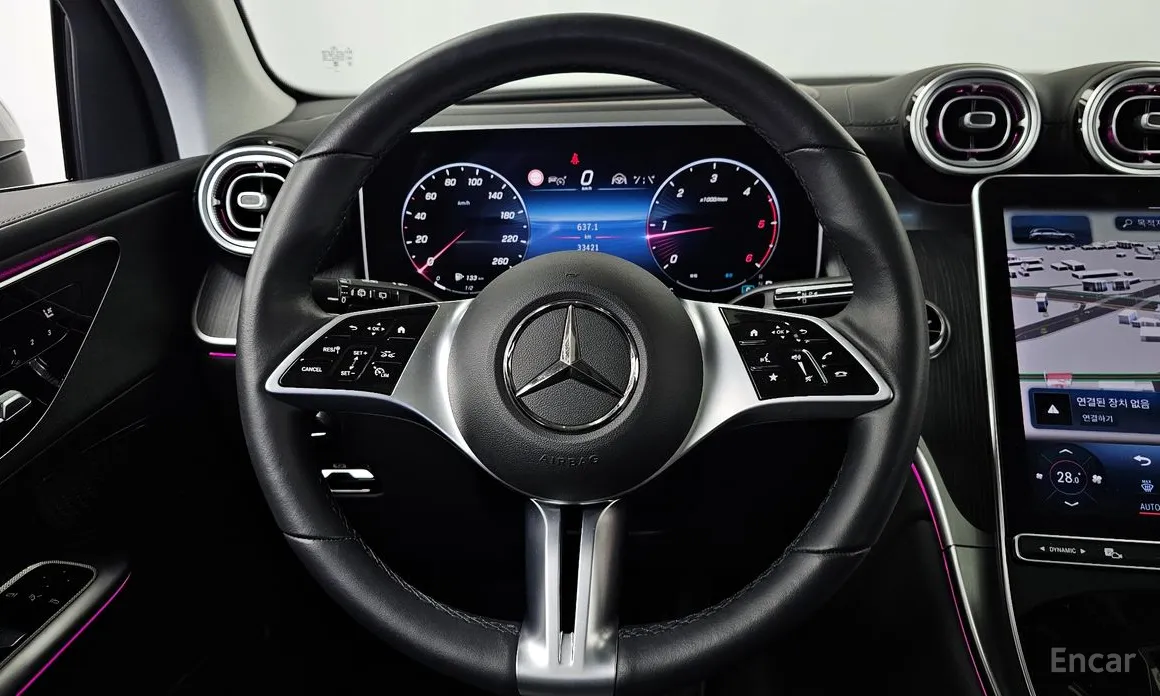 Фото 13 - Mercedes-Benz GLC-Class