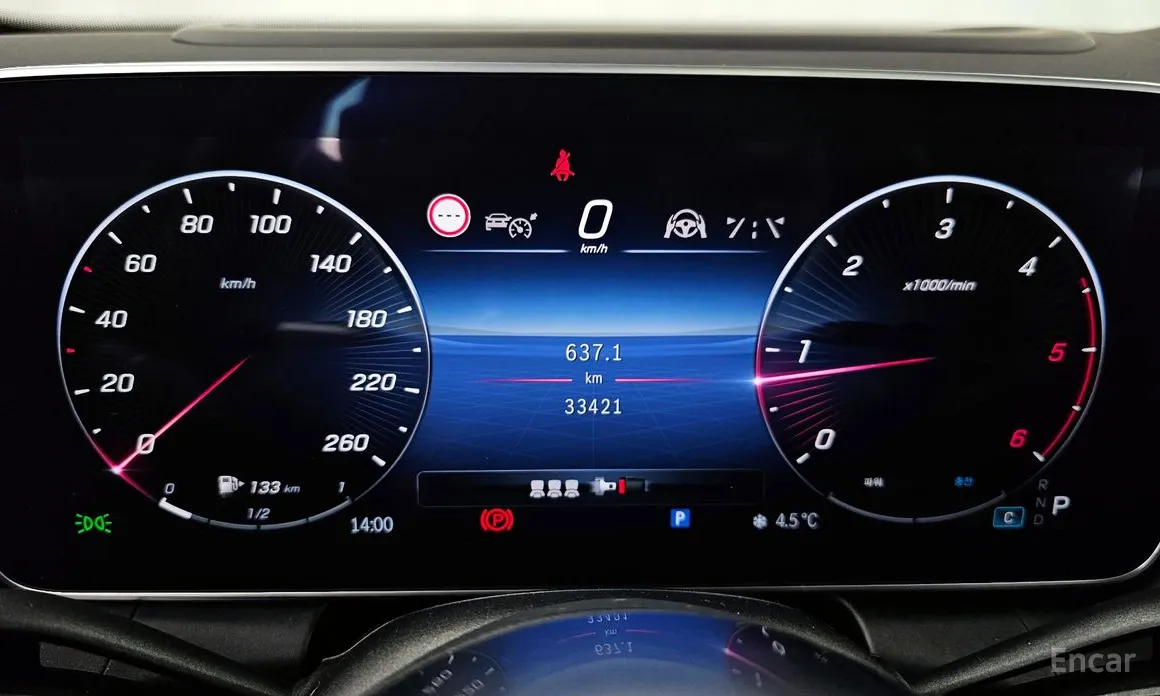 Фото 8 - Mercedes-Benz GLC-Class