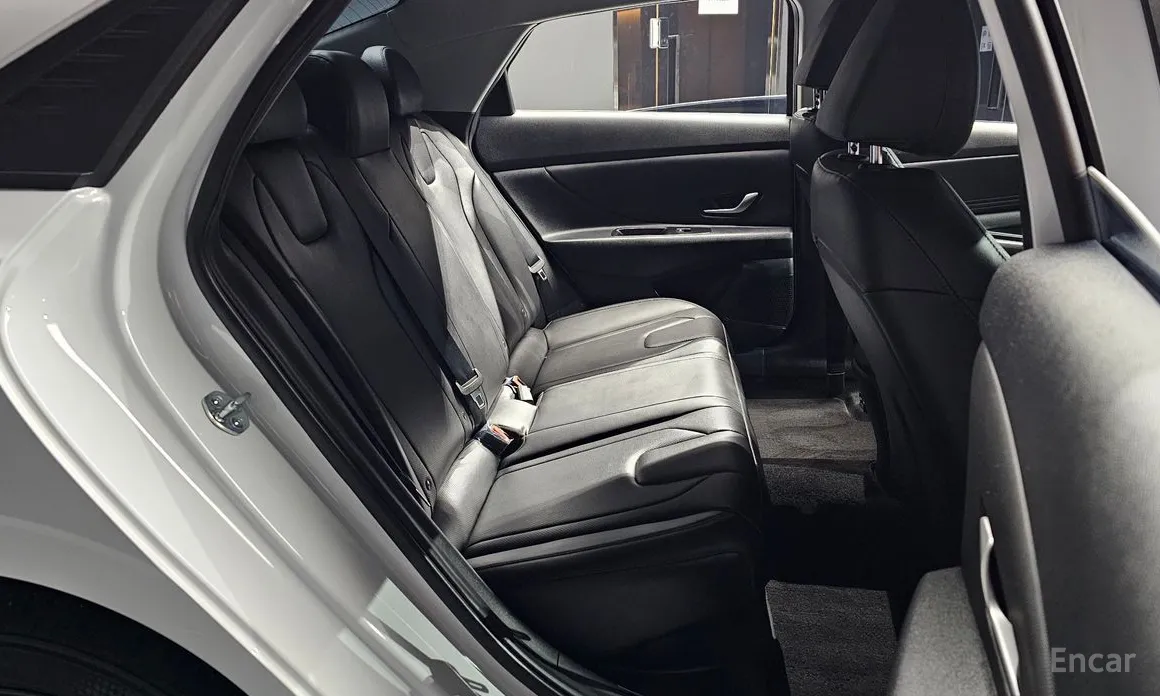 Фото 12 - Hyundai Avante