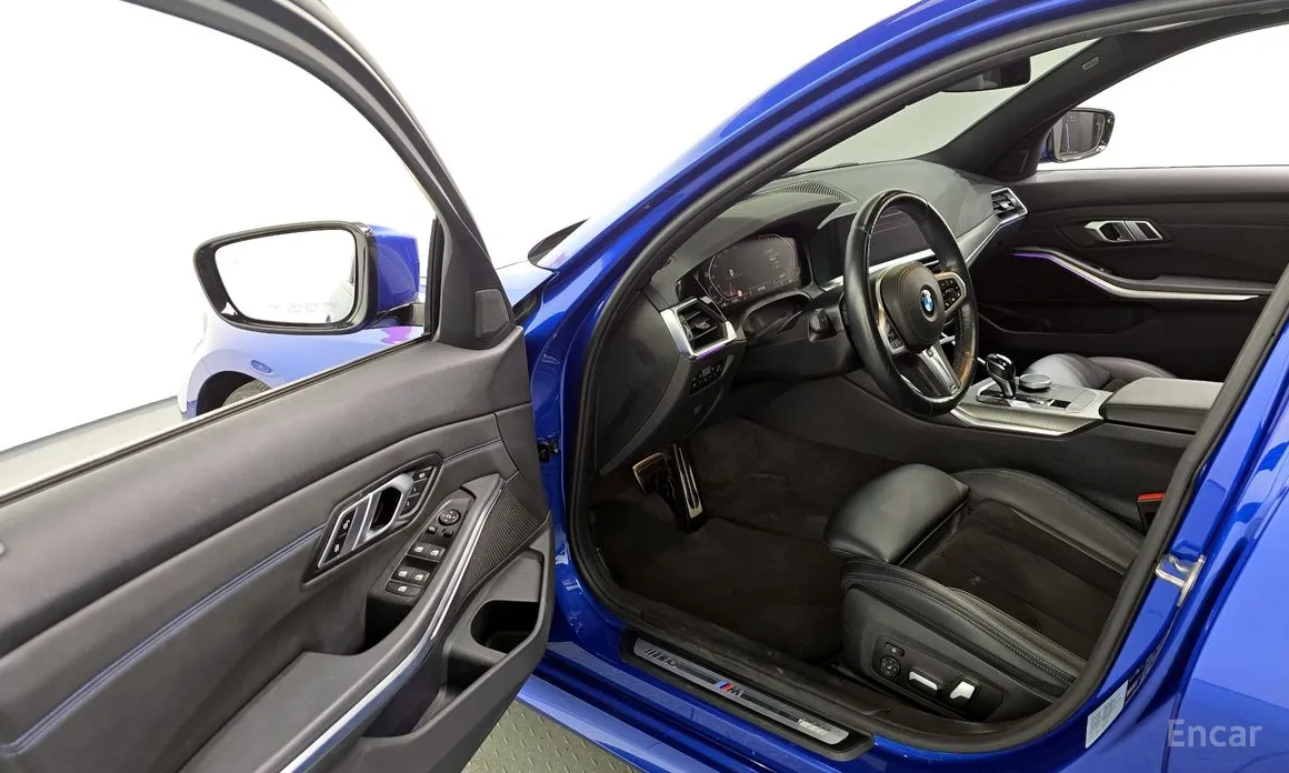 Фото 10 - BMW 3 Series