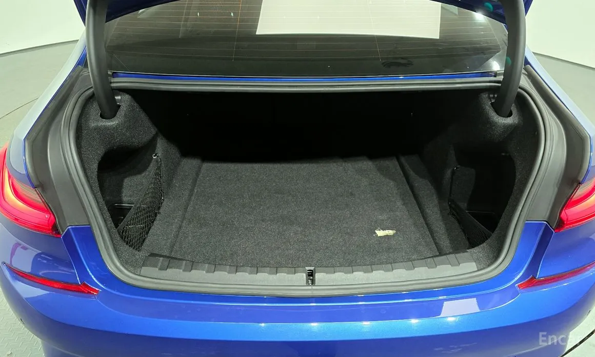 Фото 20 - BMW 3 Series